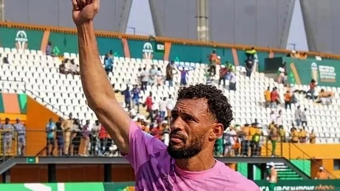 Inacreditável! Goleiro Vozinha, de Cabo Verde, para a Espanha em campo e ganha quase 300 mil seguidores após convocação de Casimiro na CazéTV.