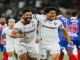 Hulk e Germán Cano comemorando o gol do Fluminense