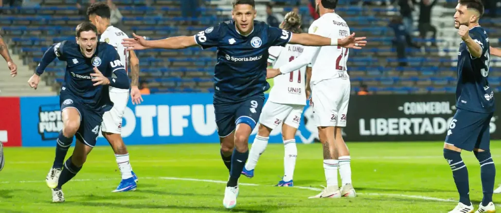 Rivadavia recusou a primeira oferta do Internacional por Alex Arce