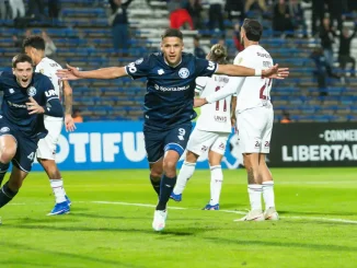 Rivadavia recusou a primeira oferta do Internacional por Alex Arce
