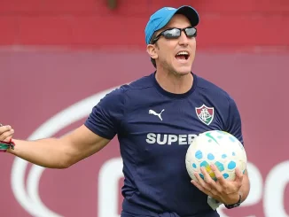 Zubeldía ainda tem dúvida para definir o Fluminense contra o Grêmio