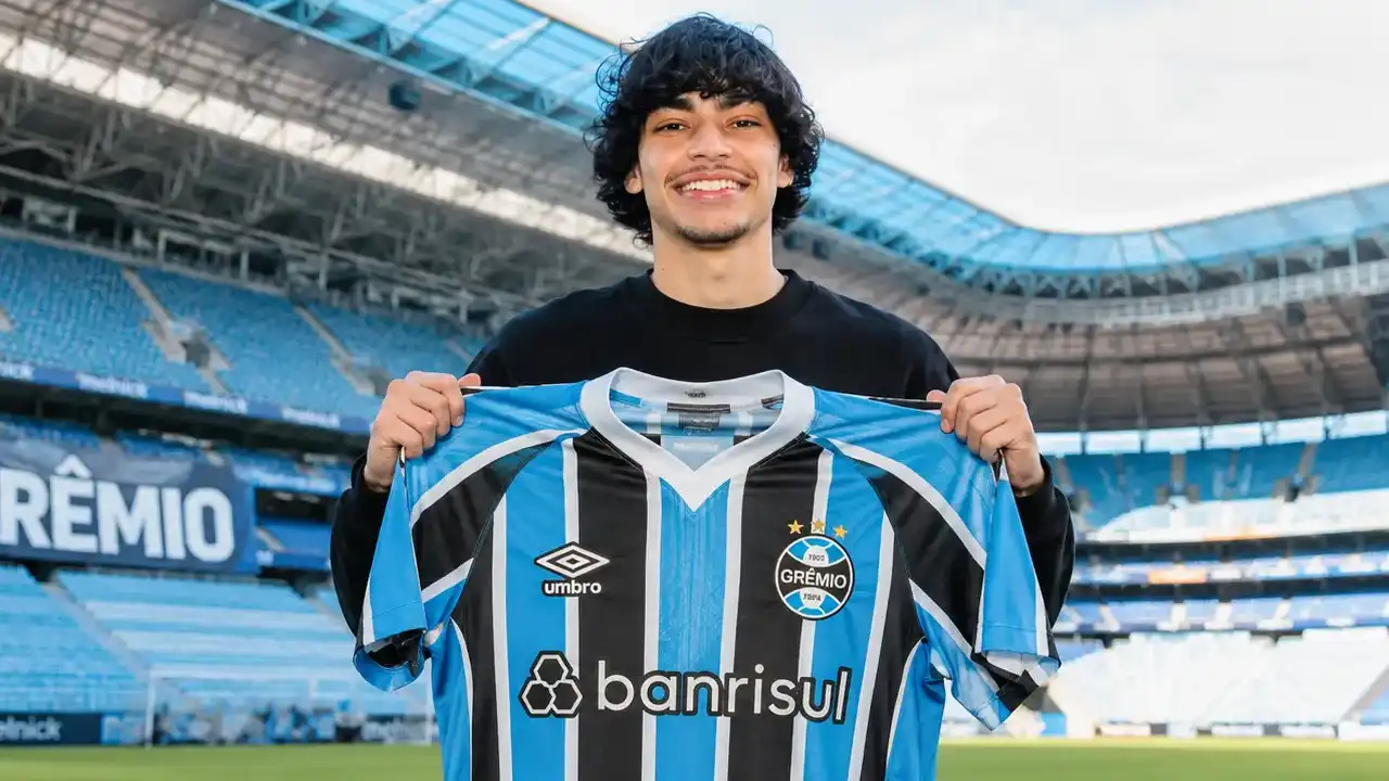 Matheus Nascimento está liberado para estrear pelo Grêmio contra o Fluminense