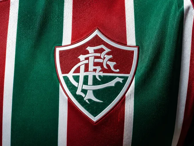 O lateral-direito Jhonny, de 24 anos, voltou ao Fluminense nesta sexta-feira
