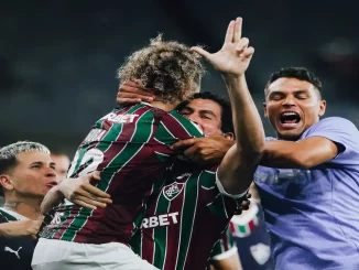 Vinicius Toledo exalta a virada histórica do Fluminense sobre o Palmeiras por 3 a 2. Time acordou com Marcão e agora foca na Libertadores.