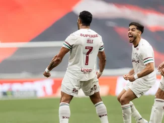 Hulk marcou o primeiro gol do Fluminense contra o Athletico-PR