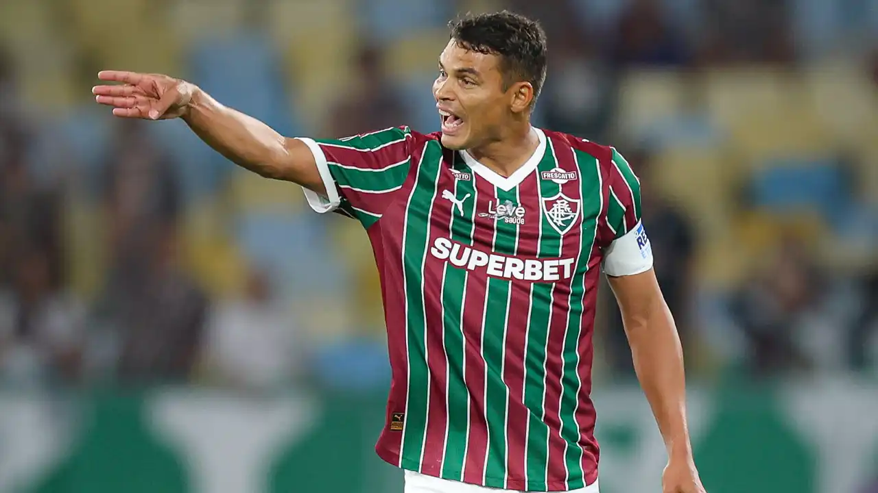 Thiago Silva deve ser poupado contra o Palmeiras