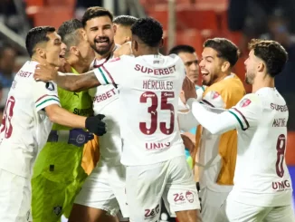 Fábio brilhou nos pênaltis e garantiu a classificação do Fluminense