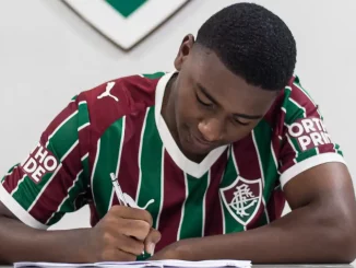 Ryan assina com o Fluminense até 2029