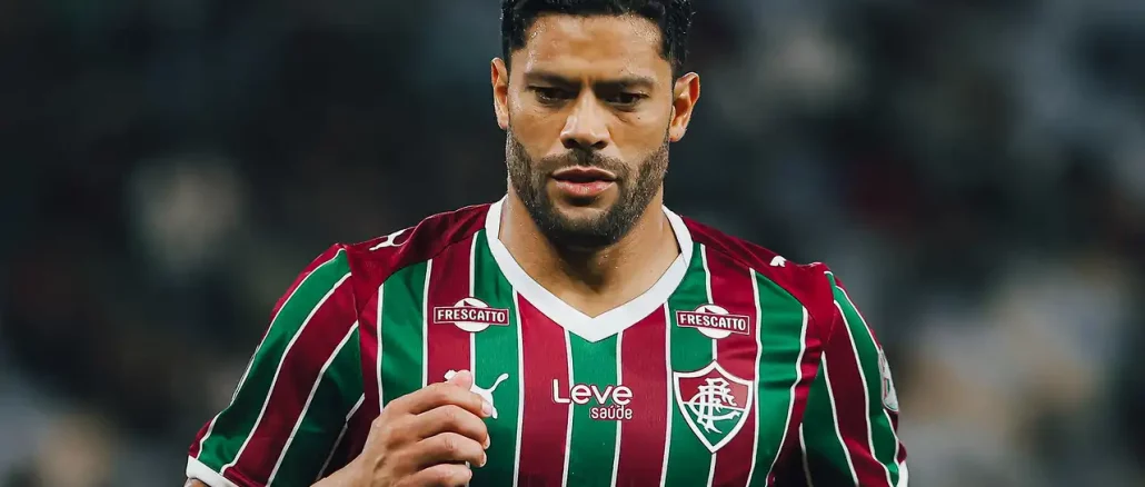 Hulk foi fortemente vaiado no empate do Fluminense com o Rivadavia