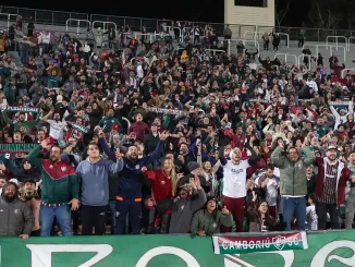 Torcida tricolor fez a festa na casa do Rivadavia