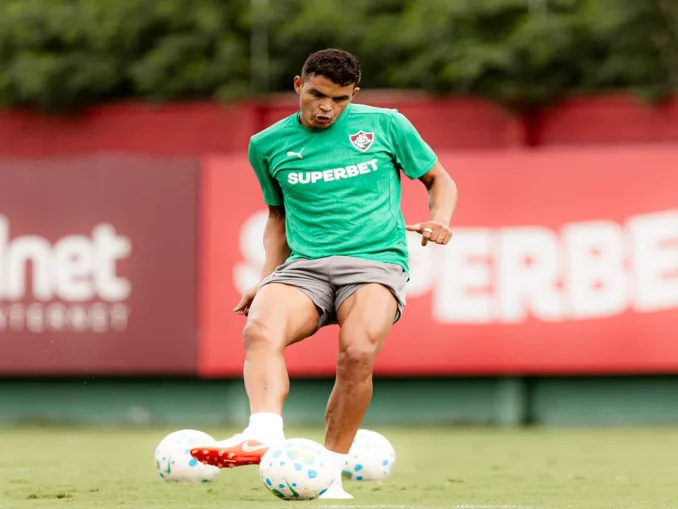 A provável escalação do Fluminense contra o Corinthians