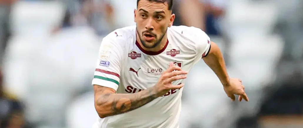 Freytes foi titular e falhou na derrota do Fluminense para o Atlético-MG