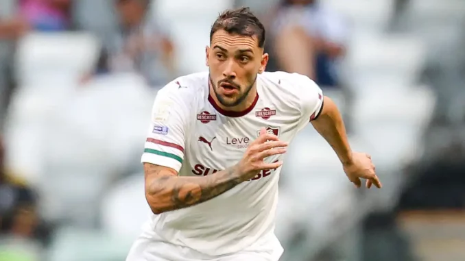 Freytes foi titular e falhou na derrota do Fluminense para o Atlético-MG
