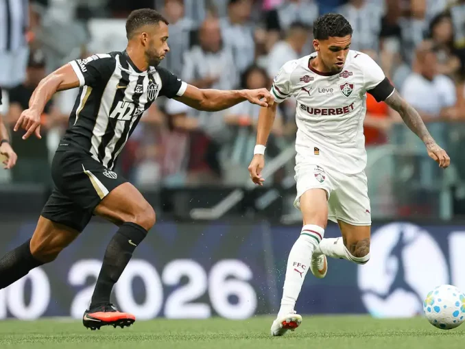 Riquelme Felipe ganhou elogios de Marcão após atuação contra o Atlético-MG