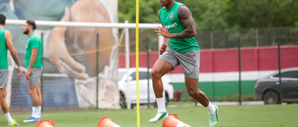 Fluminense se reapresentou no CT Carlos Castilho