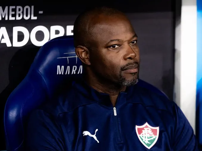 Marcão valorizou a vitória do Fluminense, mas reconheceu a queda de desempenho no segundo tempo
