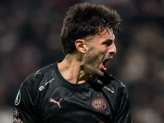 Luciano Giménez deve desfalcar o Platense contra o Fluminense