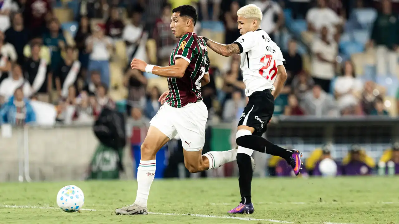 Fluminense reclamou do pênalti não marcado em Kevin Serna