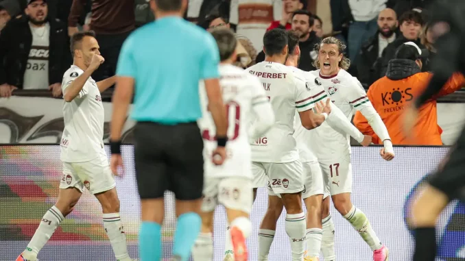 Fluminense perdeu para o Platense, mas avançou no placar agregado