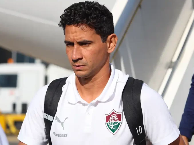 Fluminense já desembarcou na Argentina para o jogo contra o Platense
