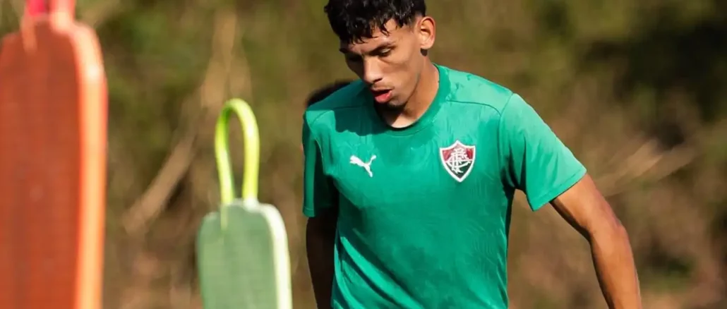 Carlos Areco chega ao Fluminense em definitivo