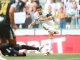 Savarino quase marcou um golaço no início da partida com o Atlético-MG