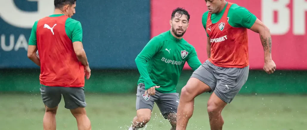 Hulk, Lucho e Savarino no treino desta quarta-feira