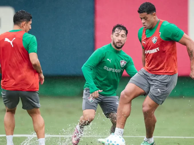 Hulk, Lucho e Savarino no treino desta quarta-feira