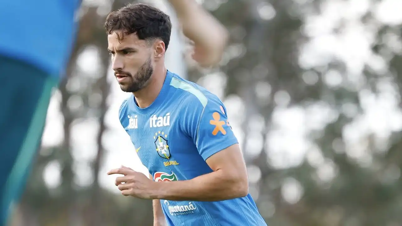 Martinelli fez o primeiro treino com a Amarelinha