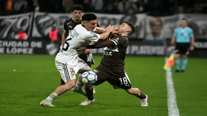 Platense empata antes de enfrentar o Fluminense na Libertadores