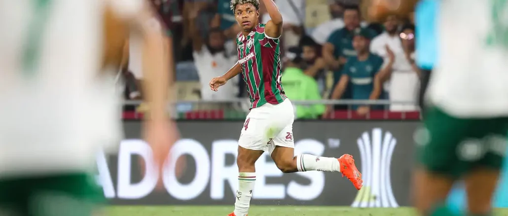 Wesley Natã descontou para o Fluminense no fim da partida