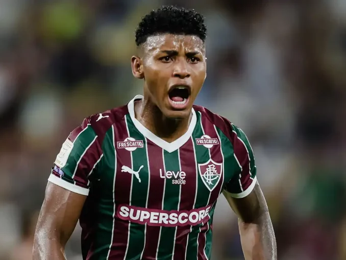 Hércules marcou o primeiro gol do Fluminense sobre o Internacional