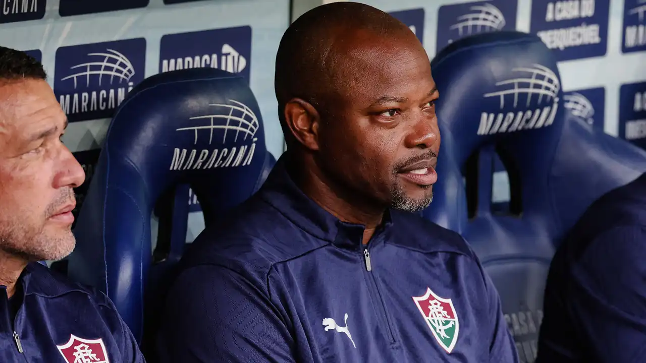 Marcão virou alvo de críticas após a derrota do Fluminense para o Santos