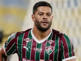Hulk e Ganso foram criticados por comentarista do SporTV